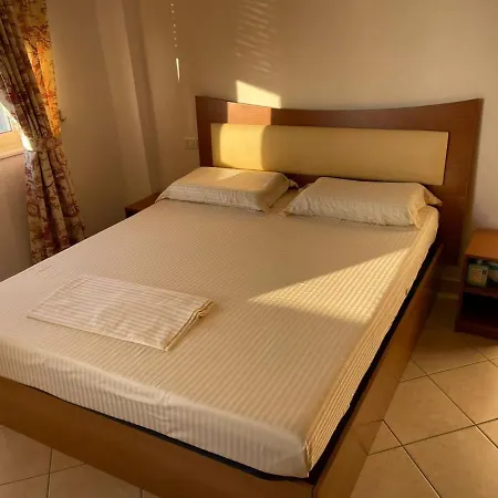 Amad Apartament *